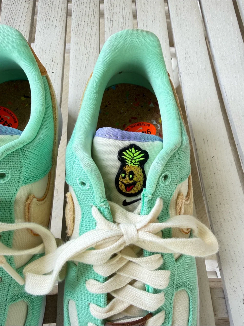 Nike Air Force 1 ‘07 pineapple